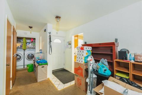1078 Camphor St, Manteca, CA 95337 photo 17