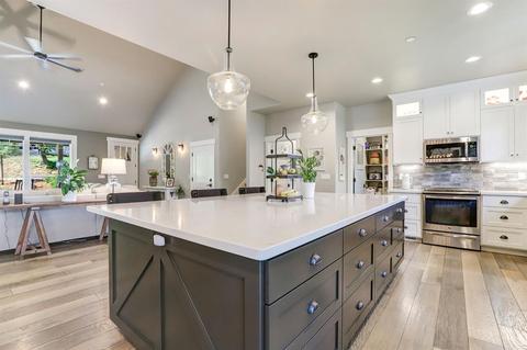 11275 Edward Dr, Grass Valley, CA 95949 photo 8