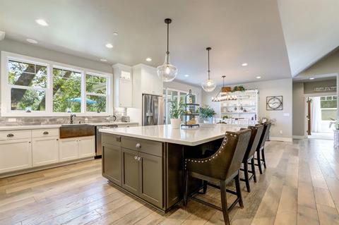 11275 Edward Dr, Grass Valley, CA 95949 photo 3