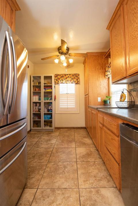 620 Florence St, Turlock, CA 95380 photo 16