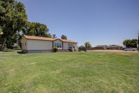 758 Bliss Rd, Ceres, CA 95307 photo 2