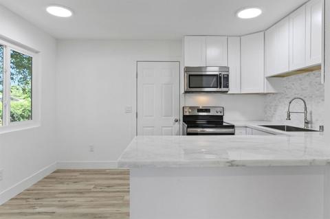 4301 Ardmore Ave, Olivehurst, CA 95961 photo 8