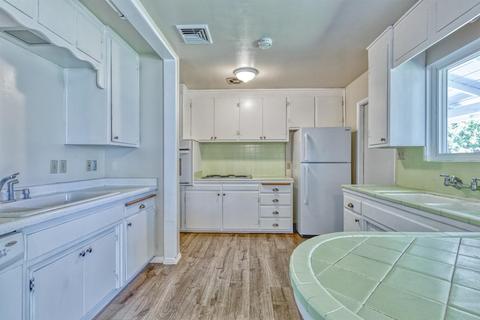 2002 Joaquin St, Modesto, CA 95350 photo 8