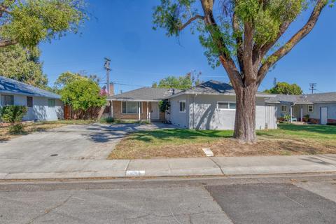 2002 Joaquin St, Modesto, CA 95350 photo 2