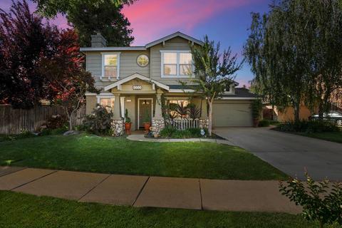 377 Midsummer Ln, Turlock, CA 95382 photo 2