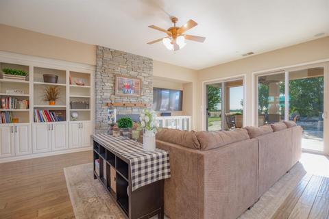 9760 Tack Ct, Wilton, CA 95693 photo 6