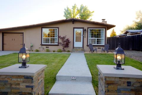 2413 Upham Ct, Carmichael, CA 95608 photo 1
