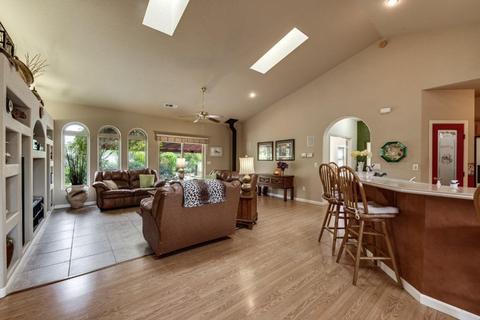 1589 Gold Hunter Rd, San Andreas, CA 95249 photo 6