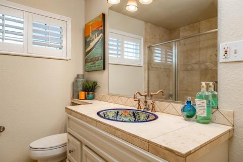 8098 E Lathrop Rd, Manteca, CA 95336 photo 23