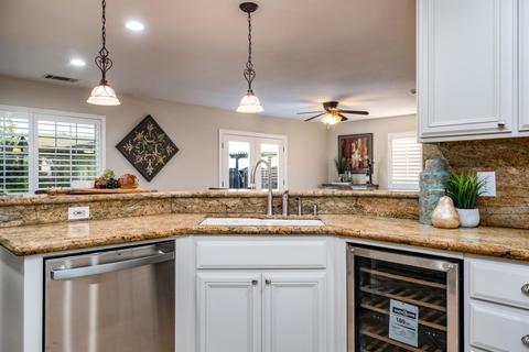 8098 E Lathrop Rd, Manteca, CA 95336 photo 17