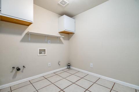 8098 E Lathrop Rd, Manteca, CA 95336 photo 25