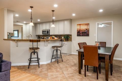 8098 E Lathrop Rd, Manteca, CA 95336 photo 15