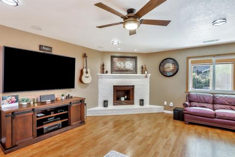 903 Kingery Dr, Ripon, CA 95366 photo 12