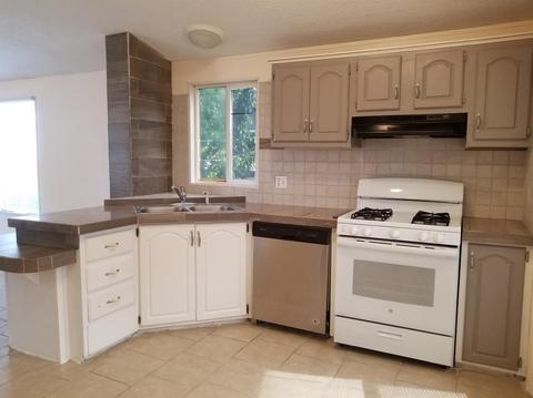 1914 9th, Olivehurst, CA 95961 photo 2
