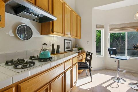 2127 Bearden St, Davis, CA 95618 photo 11
