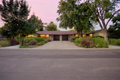 1221 Chadwick Ct, Modesto, CA 95350 photo 1