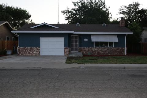 1051 Elm Ave, Gustine, CA 95322 photo 2