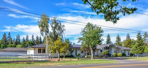 3807 Merle Ave, Modesto, CA 95355 photo 2