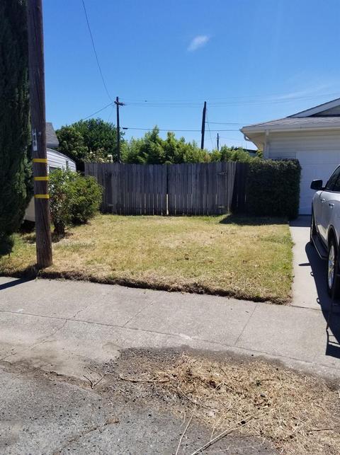 203 Miner Ct, Isleton, CA 95641 photo 4