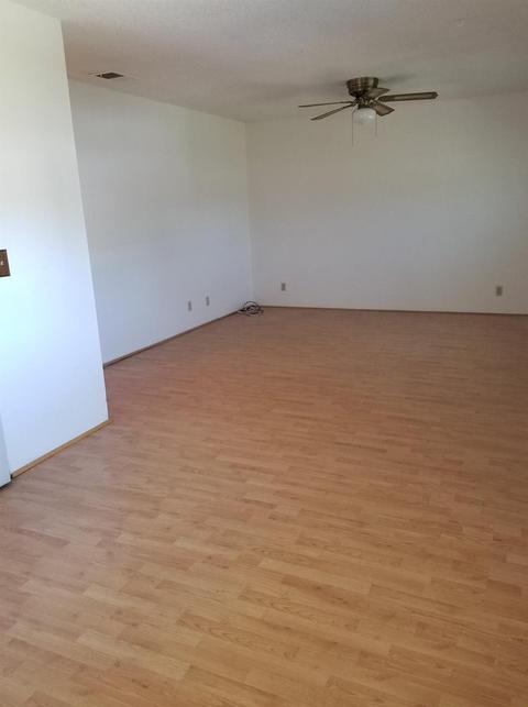 203 Miner Ct, Isleton, CA 95641 photo 5