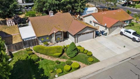 10 Silkwood Ln, Tracy, CA 95376 photo 3