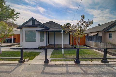 125 N Walnut, Ripon, CA 95366 photo 1