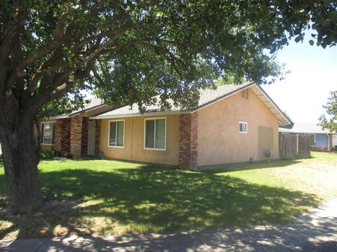 821 Cadillac Dr, Ceres, CA 95307 photo 5