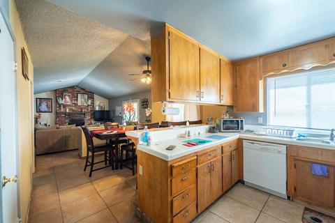 821 Cadillac Dr, Ceres, CA 95307 photo 8