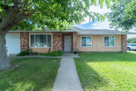 821 Cadillac Dr, Ceres, CA 95307 photo 3