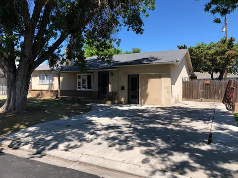 1716 Ruby Ln, Modesto, CA 95350 photo 2