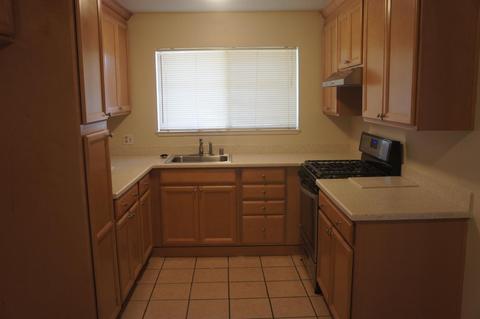 3015 Fairfield Dr, Tracy, CA 95376 photo 5