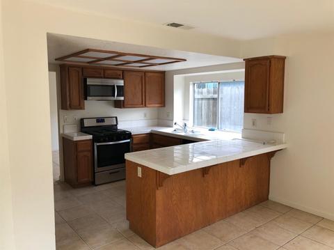 3717 Pine Hollow Way, Antelope, CA 95843 photo 8
