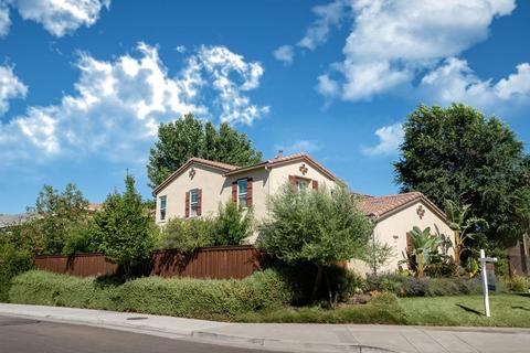 1861 Geranium, Tracy, CA 95376 photo 3