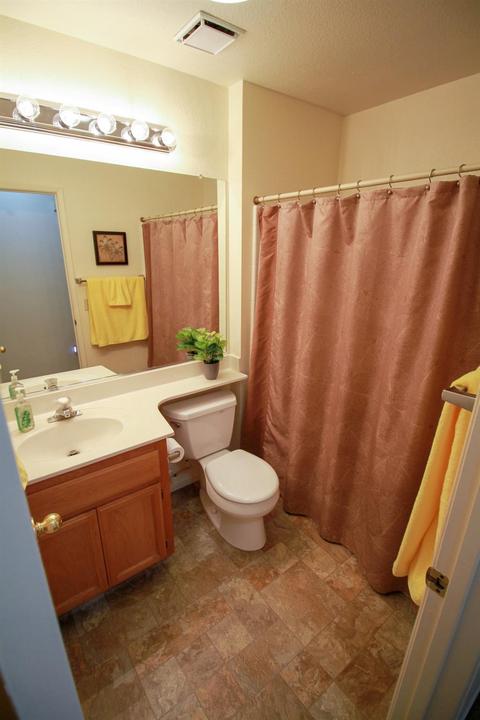 2908 Suncrest Ct, Modesto, CA 95355 photo 7