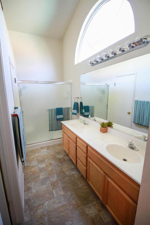 2908 Suncrest Ct, Modesto, CA 95355 photo 12