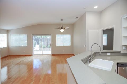 2352 Roualt St, Davis, CA 95618 photo 8