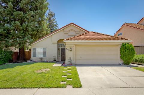 8310 Bellsbrae Dr, Antelope, CA 95843 photo 2