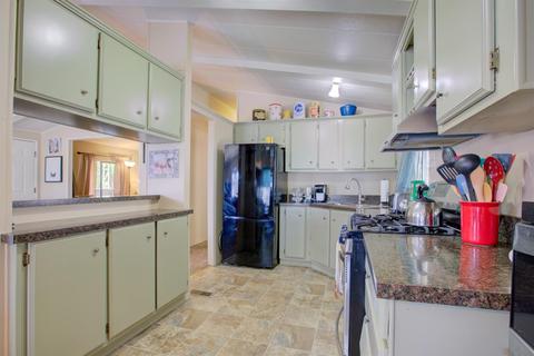 7 Schooner, Modesto, CA 95356 photo 16