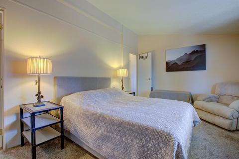 7 Schooner, Modesto, CA 95356 photo 23