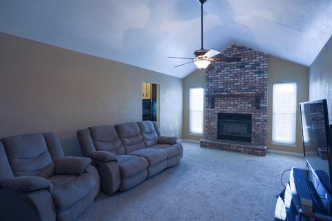 2721 Canyon Dr, Modesto, CA 95351 photo 9