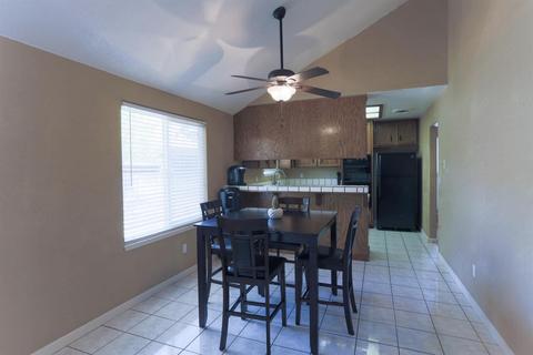 2721 Canyon Dr, Modesto, CA 95351 photo 4