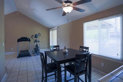 2721 Canyon Dr, Modesto, CA 95351 photo 10