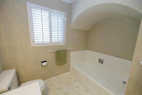 337 Dakota Ave, Modesto, CA 95358 photo 29