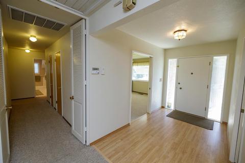 337 Dakota Ave, Modesto, CA 95358 photo 9