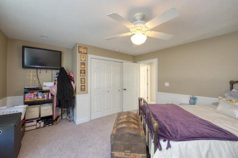312 Bartch Ave, Patterson, CA 95363 photo 31