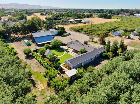 312 Bartch Ave, Patterson, CA 95363 photo 64
