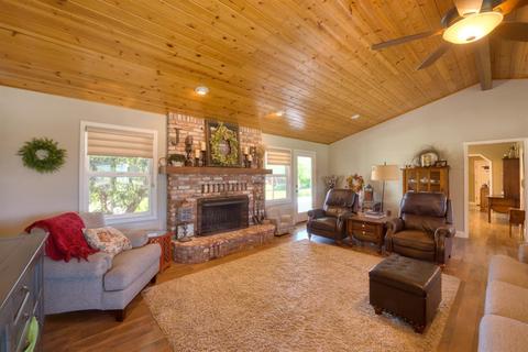 312 Bartch Ave, Patterson, CA 95363 photo 7