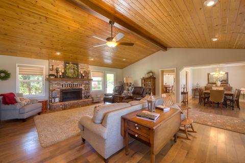 312 Bartch Ave, Patterson, CA 95363 photo 8
