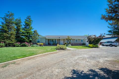 312 Bartch Ave, Patterson, CA 95363 photo 2