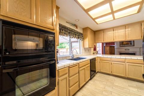 949 Tornell Dr, Ripon, CA 95366 photo 7